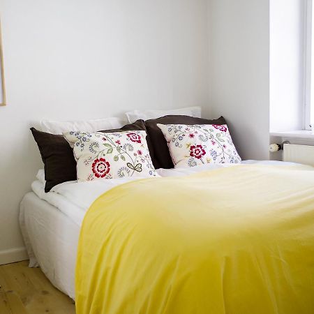 Bright Apartment Next To The King'S Garden Copenhagen Exterior photo